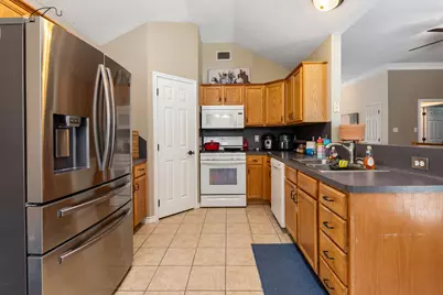 1711 Beaver Pond Court, Bryan, TX 77807 - Photo 13