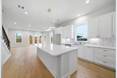 328 Janisch #C, Houston, TX 77018 - Photo 13