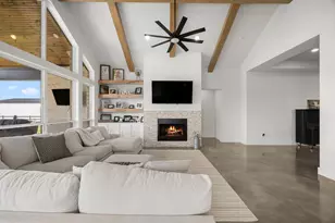 15757 County Rd 272, East Bernard, TX 77435 - Photo 13