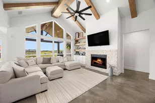 15757 County Rd 272, East Bernard, TX 77435 - Photo 9