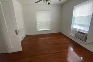 1842 W Main St, Houston, TX 77098 - Photo 5