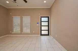 3712 Easy St, Houston, TX 77026 - Photo 3