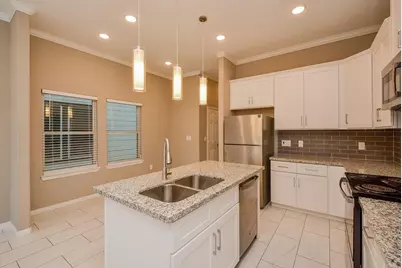 3712 Easy Street #A, Houston, TX 77026 - Photo 9