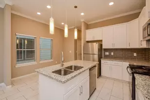 3712 Easy St, Houston, TX 77026 - Photo 9