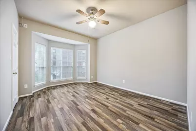 4443 Castle Court Place, Houston, TX 77006 - Photo 17