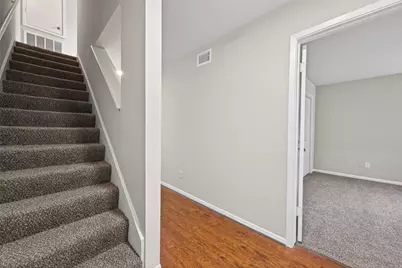 1114 Augusta Drive #10, Houston, TX 77057 - Photo 7