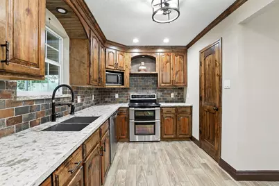 3631 Wyoming Street, Houston, TX 77021 - Photo 13