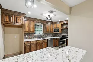 3631 Wyoming St, Houston, TX 77021 - Photo 11