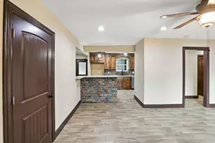 3631 Wyoming St, Houston, TX 77021 - Photo 9