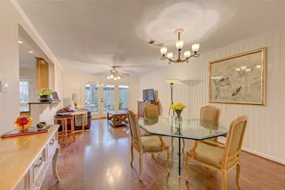 824 Wax Myrtle Lane, Houston, TX 77079 - Photo 15