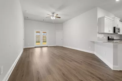 13615 Sorico Bay Drive, Texas City, TX 77568 - Photo 7