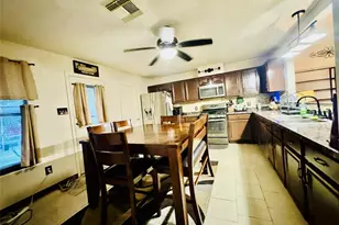 19342 Otter Trail Ct, Katy, TX 77449 - Photo 5