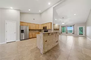7926 White Oak Rd, Kerrville, TX 78028 - Photo 17