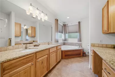 7926 White Oak Road, Kerrville, TX 78028 - Photo 23