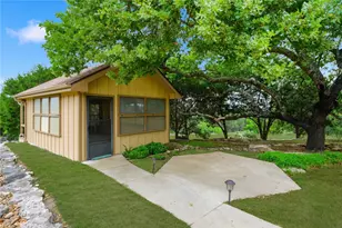 7926 White Oak Rd, Kerrville, TX 78028 - Photo 3