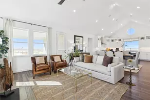 219 Dunovant Dr, Sealy, TX 77474 - Photo 9