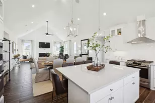 219 Dunovant Dr, Sealy, TX 77474 - Photo 11