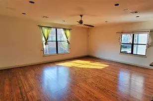 836 Herkimer St, Houston, TX 77007 - Photo 5