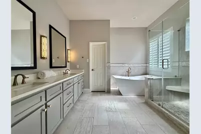 251 N Maple Glade Circle, The Woodlands, TX 77382 - Photo 31