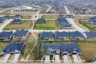 1711 Sterling Water Dr, Missouri City, TX 77459 - Photo 3