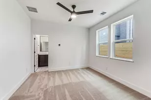 806 Fisher St, Houston, TX 77018 - Photo 23
