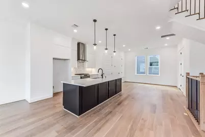 806 Fisher Street #B, Houston, TX 77018 - Photo 7