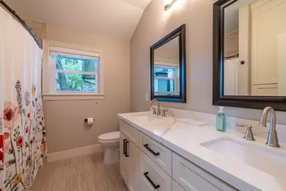 5230 Redstart Street, Houston, TX 77035 - Photo 23