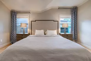 5230 Redstart St, Houston, TX 77035 - Photo 27