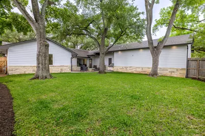 5230 Redstart Street, Houston, TX 77035 - Photo 29