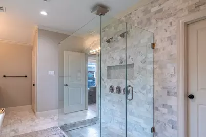 5230 Redstart Street, Houston, TX 77035 - Photo 35