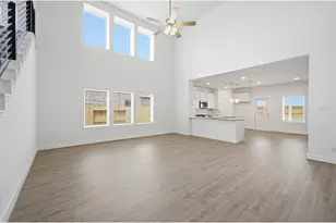 8930 Gull Cyn Dr, Baytown, TX 77521 - Photo 9