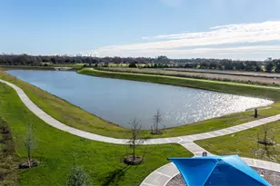 8930 Gull Cyn Dr, Baytown, TX 77521 - Photo 37