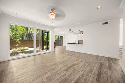 241 Litchfield Lane, Houston, TX 77024 - Photo 11