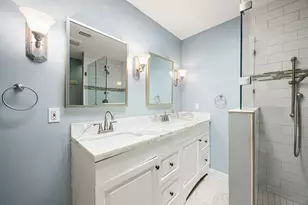 241 Litchfield Ln, Houston, TX 77024 - Photo 23