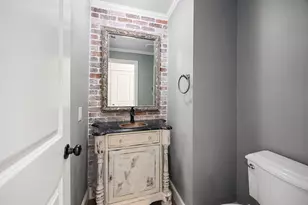 241 Litchfield Ln, Houston, TX 77024 - Photo 19