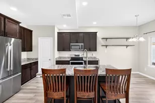 15678 Holly Dr, Montgomery, TX 77356 - Photo 7