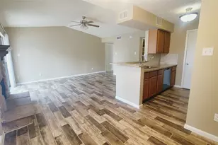 17331 Red Oak Dr, Houston, TX 77090 - Photo 11