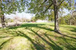 4208 Collingsworth St, Houston, TX 77026 - Photo 5