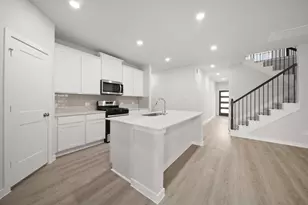 5814 Capri Frst Dr, Katy, TX 77493 - Photo 9