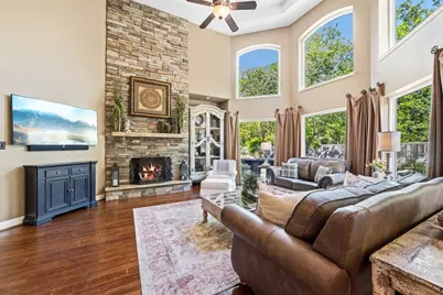 6110 Country Falls Lane, Kingwood, TX 77345 - Photo 11