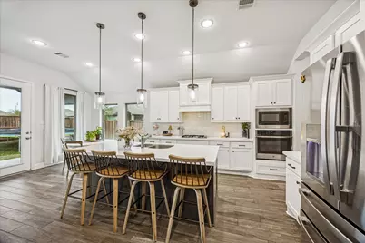 4527 Peloton Road, Rosharon, TX 77583 - Photo 13