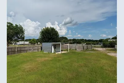 547 W Navigation Street, Brookshire, TX 77423 - Photo 5