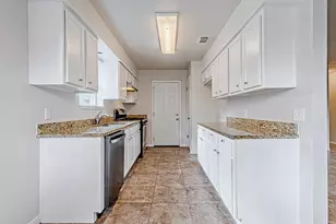 24306 Spring Mill Ln, Spring, TX 77373 - Photo 9