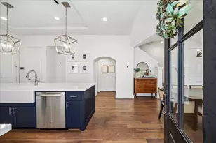 852 Fisher St, Houston, TX 77018 - Photo 7