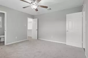 7403 Strawbridge Ln, Houston, TX 77040 - Photo 11