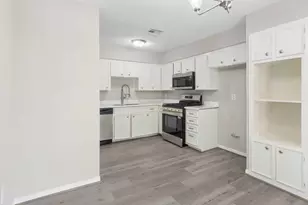 7403 Strawbridge Ln, Houston, TX 77040 - Photo 7
