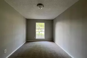 7403 Strawbridge Ln, Houston, TX 77040 - Photo 13