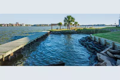 351 Lakeside Lane #204, Houston, TX 77058 - Photo 31