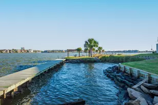 351 Lakeside Ln, Houston, TX 77058 - Photo 31