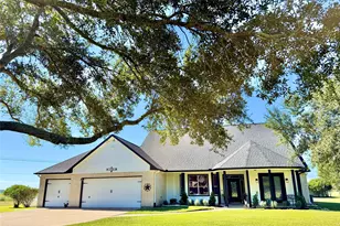 17926 Cypress Hill Dr, Rosharon, TX 77583 - Photo 1